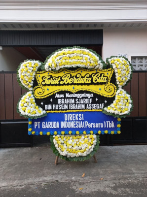 Papan Bunga Duka di Kosambi Timur